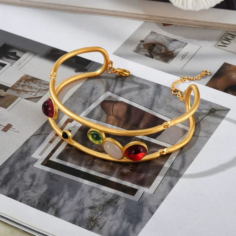 Gioielli da donna - Bracciale rigido con pietre preziose in vetro colorato a doppio strato ispirato a Barcellona, stile bohémien vintage, base in rame con placcatura elettrolitica_voghion.com