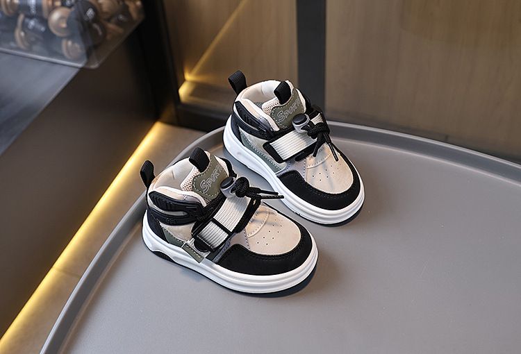 New Boys' Casual Board Shoes Velcro Girls' Bread Shoes Soft Soled Baby Shoes_voghion.com