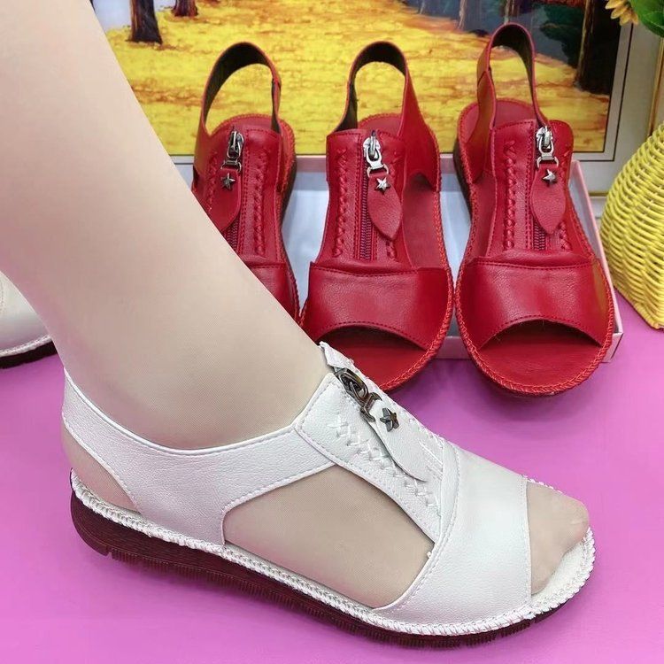 Summer New Mom Sandals Soft Flat Bottom Middle Aged Comfortable Women's Shoes_voghion.com