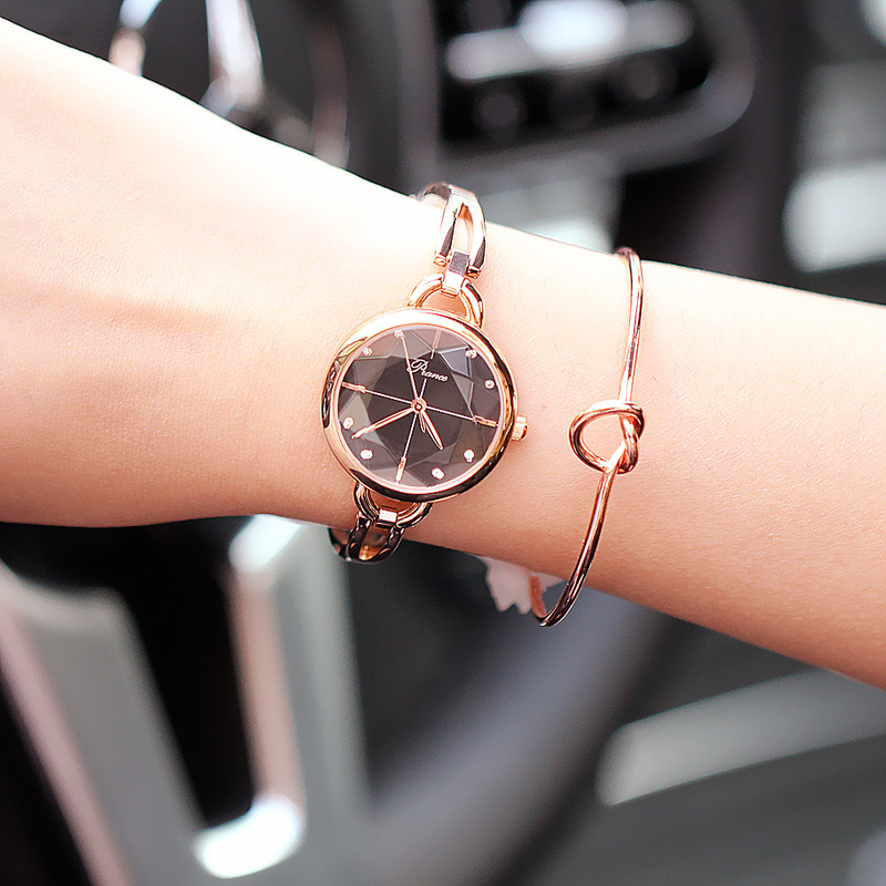 Fashion New Live 2024 Women's Diamond Embedding Simple and Colorful Waterproof 2035 Movement Watch_voghion.com