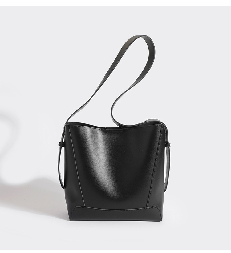Fashion Bucket Bag Women's Large Capacity Shoulder Underarm Bag Crossbody Bag Commuter Tote Bag_voghion.com
