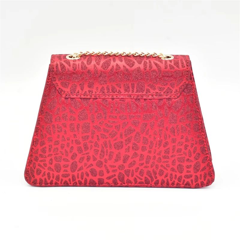 Dinnerparty mit Sandalen mit Schleife und Handtasche für jeden Tag_voghion.com