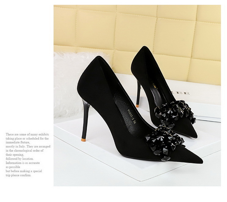 Banquet High Heels Women's with Thin Heels, Suede, Shallow Mouth, Pointed Water Diamond Bow Single Shoes_voghion.com