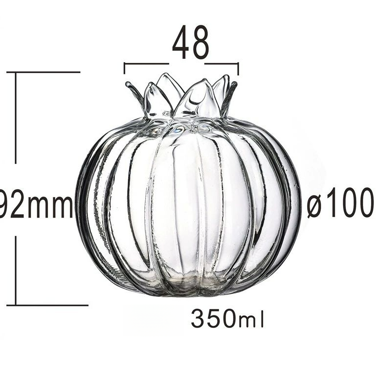 Cocktail creativo con succo di fiori di melograno e cannuccia, bicchiere per bevanda personalizzato in vetro trasparente_voghion.com