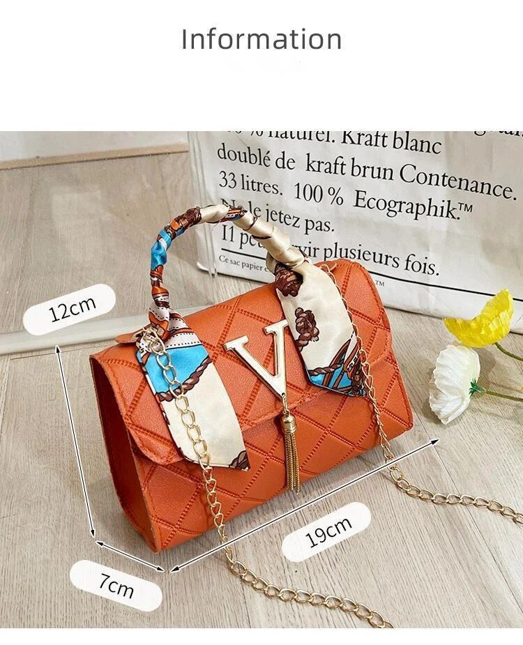 2024 New Single Shoulder Crossbody Small Square Bag Versatile Diamond Grid Embossed Scarf Women's Bag_voghion.com