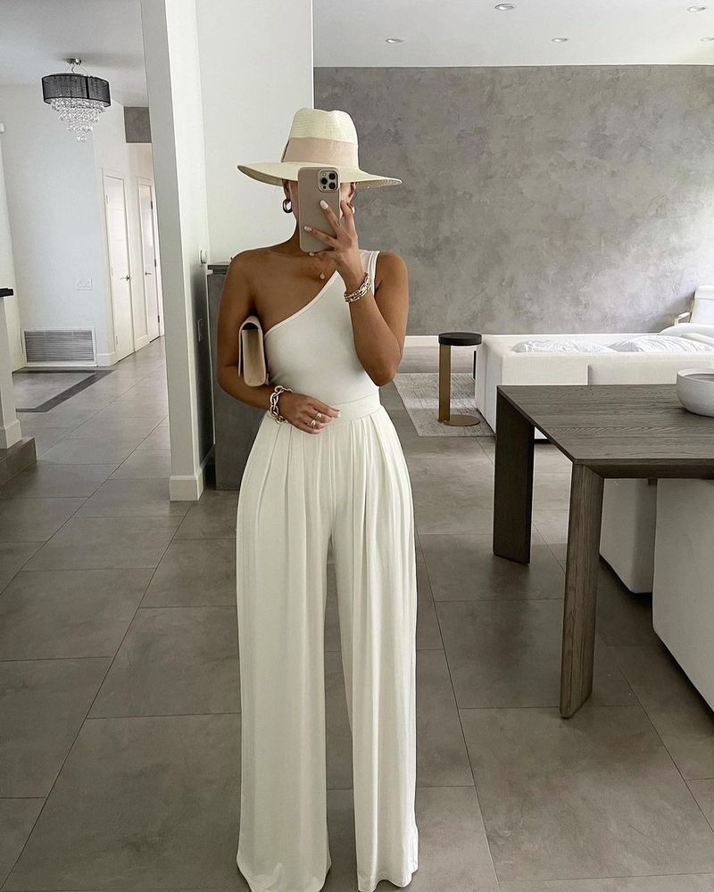 Women's jumpsuit, the same style as the Internet celebrity, simple and sexy one-shoulder asymmetrical jumpsuit_voghion.com