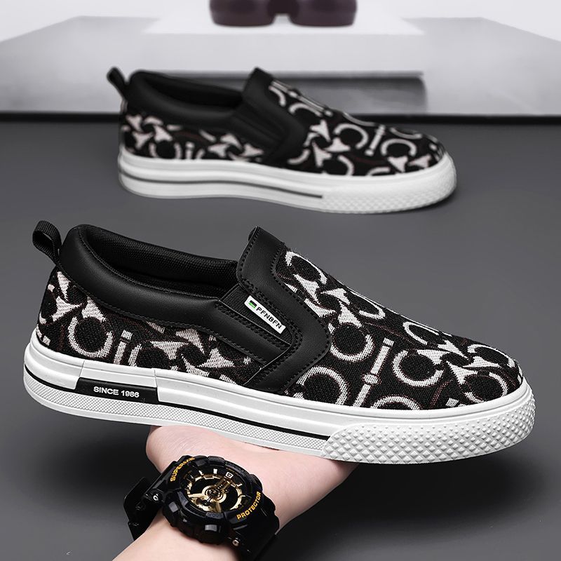 CMY One-pedal Men's Shoes 2025 New Summer Breathable Lazy Canvas Trendy Shoes Versatile Sports And Leisure Cloth Shoes_voghion.com