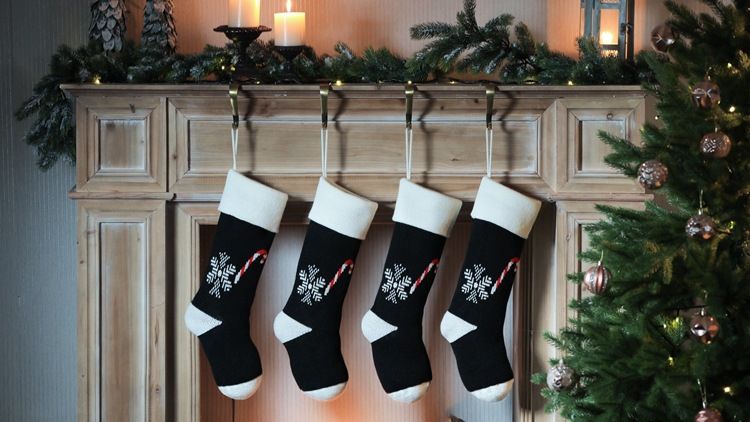 Plush Decorative Knitted Christmas Socks Pendant Cane Candy Snowflake Gift Bag_voghion.com