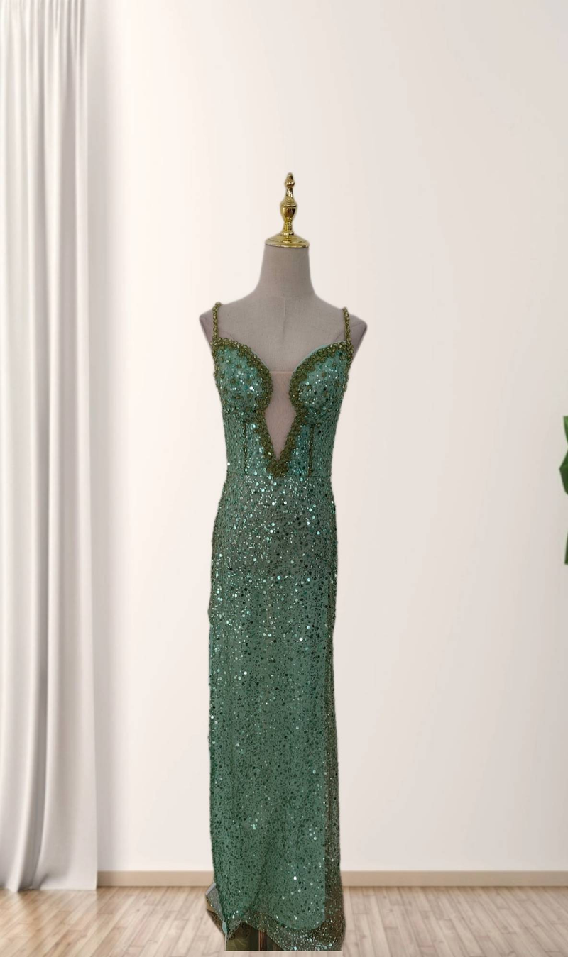 Robe moulante élégante à dos nu et fente haute, ornée de perles épaisses, idéale pour les soirées et les occasions spéciales - Col en V profond et coupe extensible_voghion.com