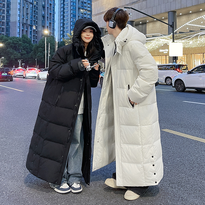Herrenbekleidung Unisex Übergroße Winterjacke im koreanischen Stil – Wasserdichter, winddichter, ultrawarmer Daunenmantel mit 600+ Fill Power (Schwarz, Cremeweiß)_voghion.com