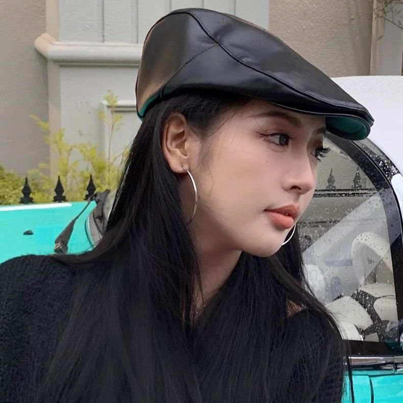 Zwarte baret voor dames 2024 Nieuwe lente- en herfstmodetrend Leren voorwaartse pet Grote hoofdomtrek Gezicht_voghion.com