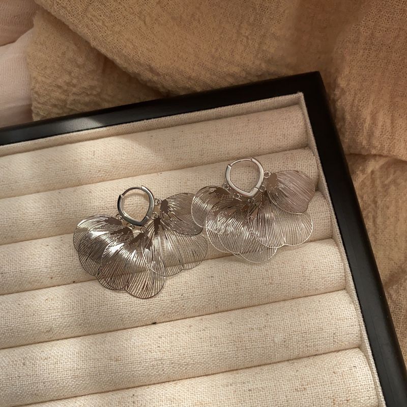 Wind Hollow Tassel Golden Branch Jade Leaf Ear Clips Elegant Exaggerated Goddess High-end Earrings_voghion.com