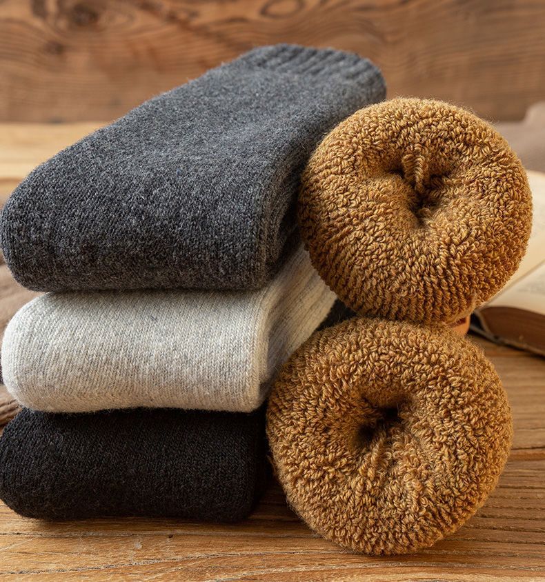 Chaussettes en laine pour hommes, chaussettes d'hiver hautes et super épaisses en polaire pour femmes, grande taille, longues chaussettes amples en coton résistant au froid_voghion.com