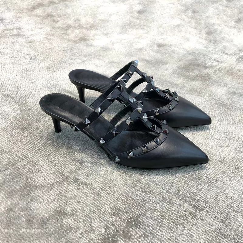 25ss Brand 2025 V Version New Rivet Pointed Toe High Heels Stiletto Heel Half-covered Sandals For Women Outdoor Summer_voghion.com