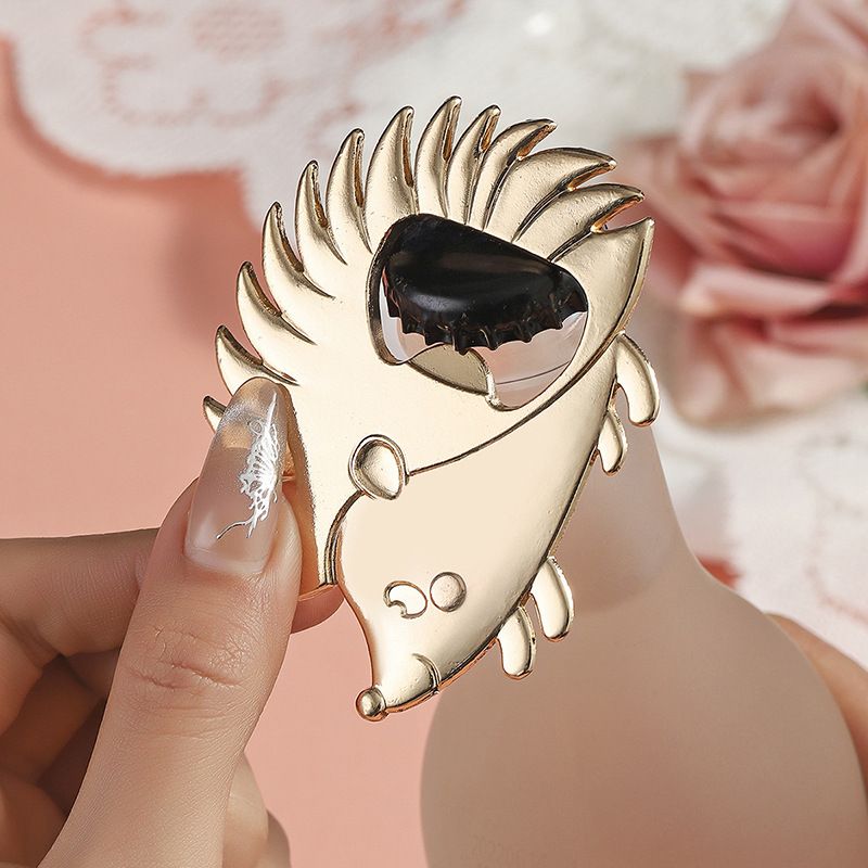 2024 Neuer Flaschenöffner mit Hirschmotiv, grenzüberschreitender Flaschenöffner für europäische und amerikanische Partys, kleine Geschenke, kreativer Flaschenöffner_voghion.com