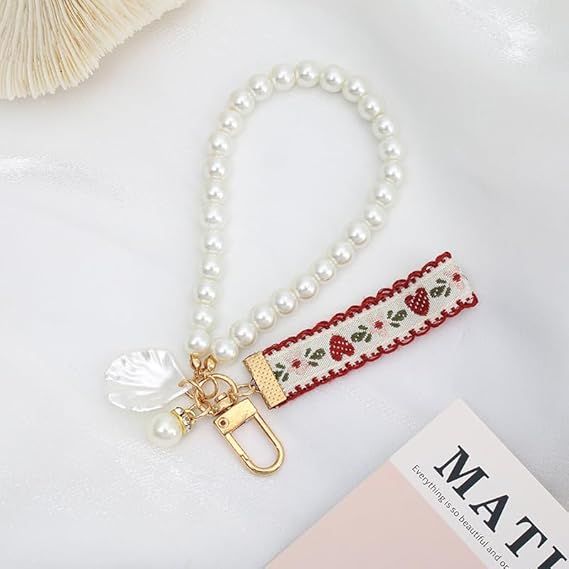 Porte-clés en chaîne de perles d'imitation rouge mignon pour femme, porte-clés en forme de cœur en dentelle de fraise, porte-clés de voiture en perles, pendentif pour sac à main_voghion.com