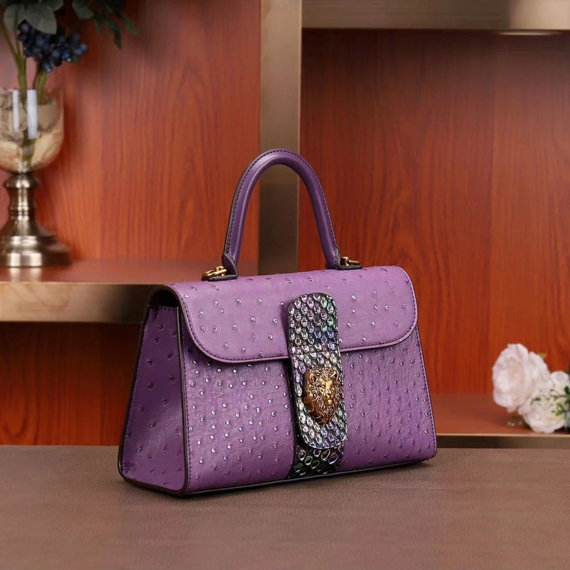 Hochwertige, luxuriöse Umhängetasche von Mudel, violette Damentasche_voghion.com
