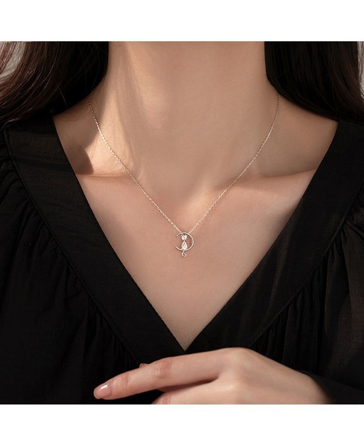 Moon Cat Necklace Women, Ins Style, Simple Luxurious, Niche Design, Collarbone Cute, Gift For Friends And Besties_voghion.com