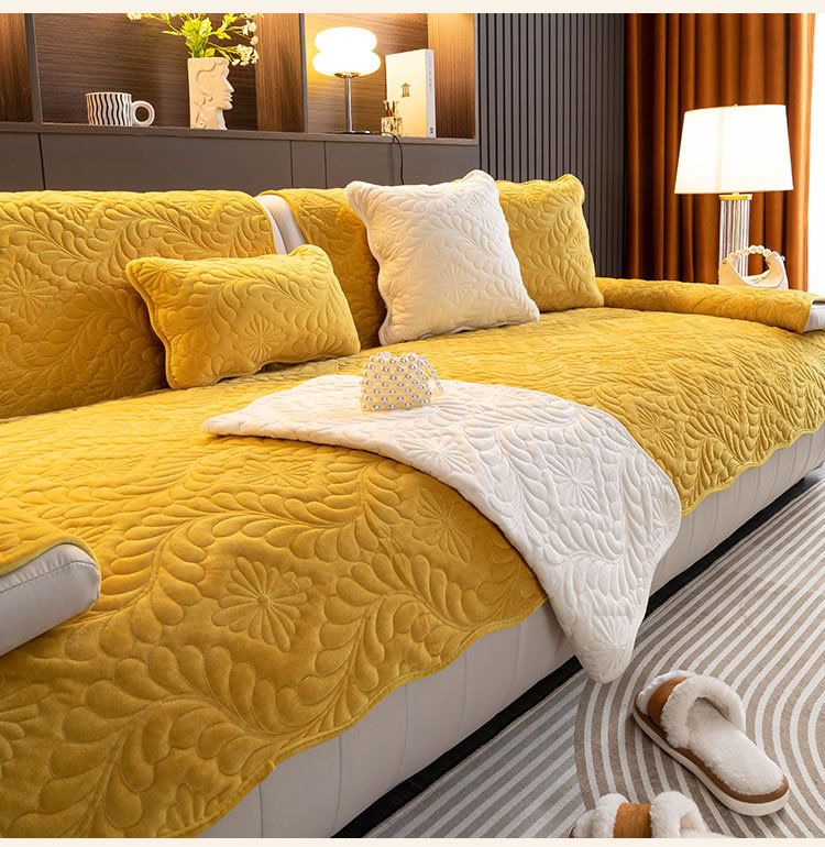 Flannel Sofa Cover - Thick Anti-Slip Cushion Cover For Leather Couches (Milk Velvet Fabric Non-Slip Backing Cozy & Warm Machine Washable)_voghion.com