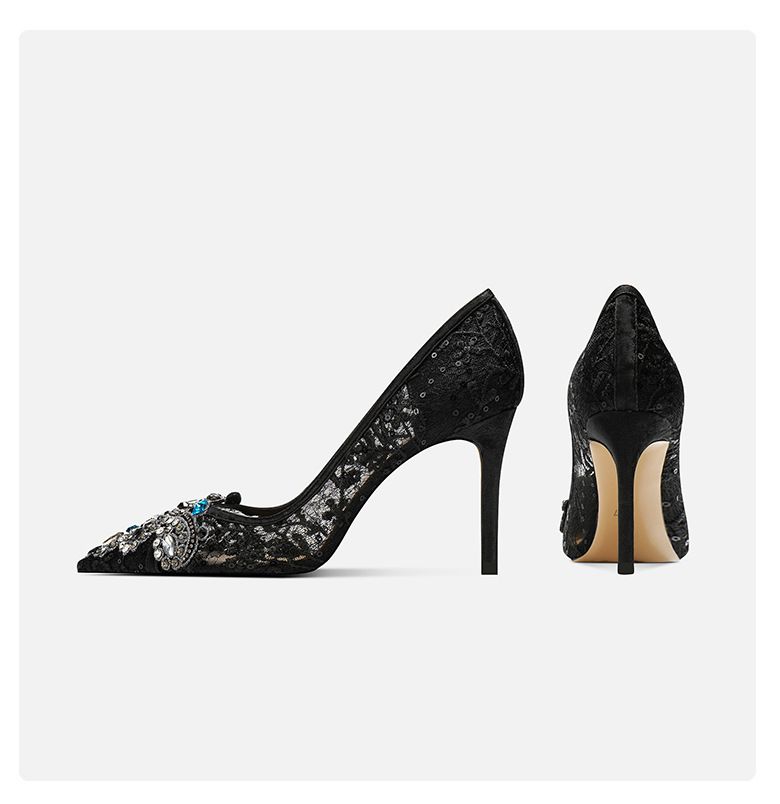 Atemberaubende weiße High Heels für Frauen im neuen französischen Stil, elegante Prominente mit Strasssteinen, spitze Zehenpartie, Brautschuhe_voghion.com