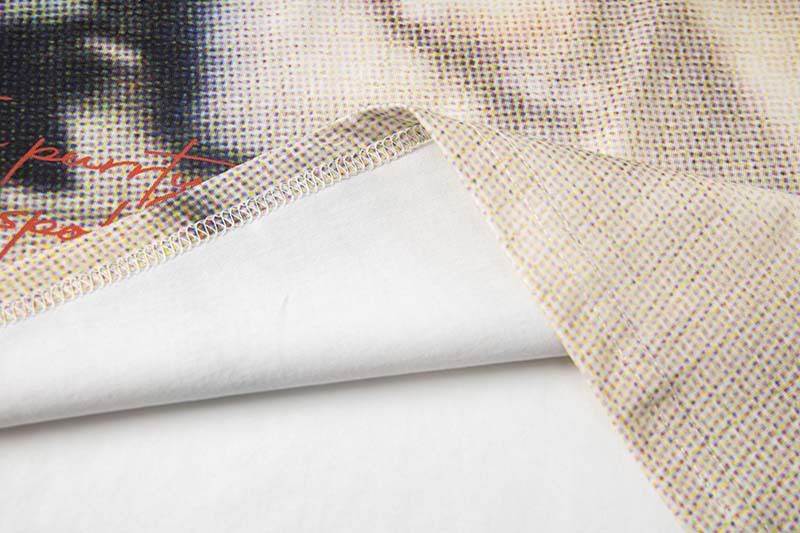 Maglietta unisex a maniche corte con scollo tondo e stampa di gatto, vestibilità ampia e versatile._voghion.com