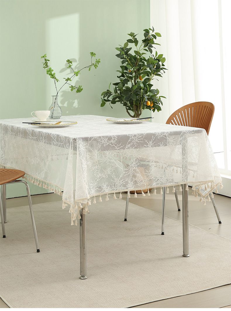 Spitzenbesetzte Tischdecke aus Polyester – Rechteckige Esstischdecke in Weiß (140 x 100 cm bis 260 cm, rutschfest, maschinenwaschbar)_voghion.com