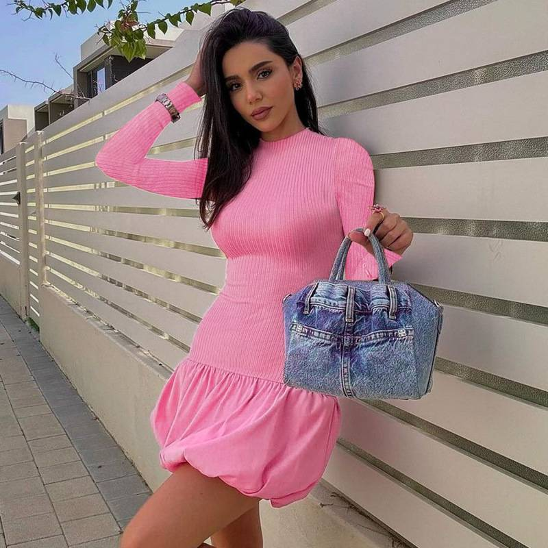 Damen Rückenfreies Mini Bubble Kleid Y2K Streetwear Mädchen Langarm Tuniken Kurze Plissee Kleider Urlaubsoutfit Party Ballkleider_voghion.com