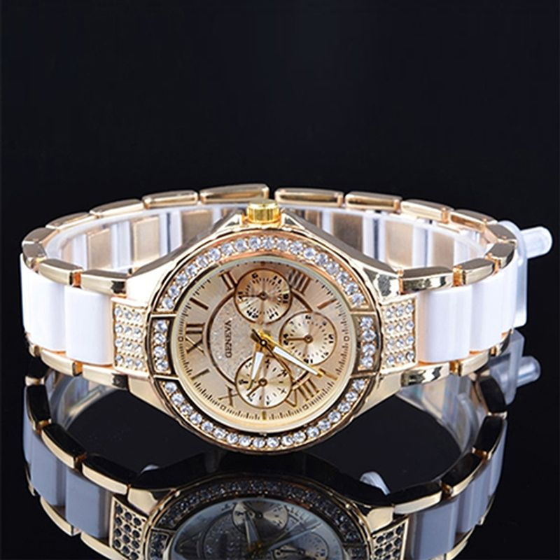 Yamaler Damen-Armbanduhr, modisch, römische Ziffern, Strass-Legierung, analoges Quarz-Kleid_voghion.com