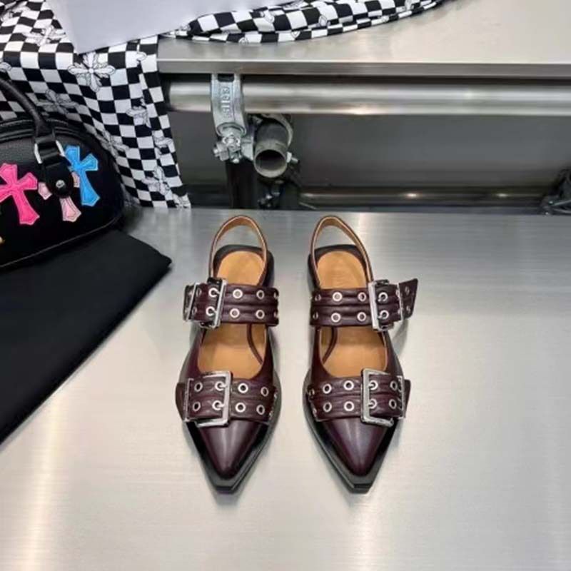 2024 Frühjahr/Sommer Neue Spitz Gürtel Schnalle Muller Echtes Leder Flache Unterseite Mary Jane Zurück Air Sandalen frauen Single_voghion.com