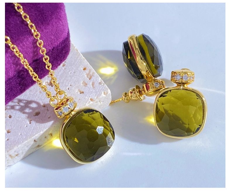 Damessieraden Creatief origineel ontwerp Parfumfles Kristallen enkele bloem ketting Oorbellen Kunstmatige kristal ketting Oorbellen_voghion.com