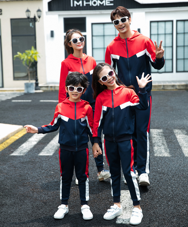 Familienkleidung Patchwork-Sportbekleidung für eine dreiköpfige Familie_voghion.com