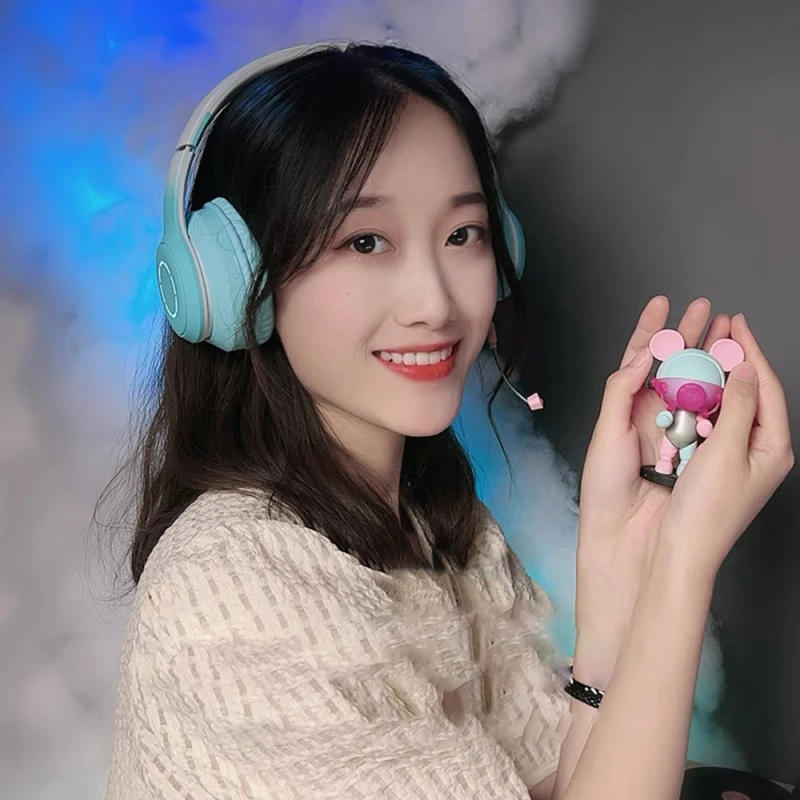 2023 Gradient Färg Bluetooth-hörlurar Trådlöst musikheadset LED-ljus med mikrofon Gamer-hörlurar Barn Härliga julklappar_voghion.com