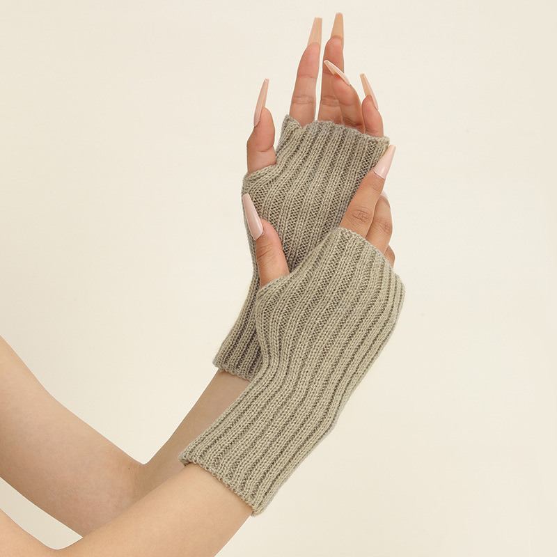 Winter new half finger knitted gloves for women warm solid color student all-match casual gloves_voghion.com