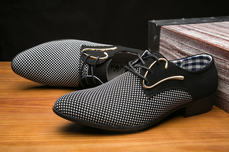 Men's casual shoes men's pointed leather shoes Korean version of Spring and autumn breathable men's shoes_voghion.com