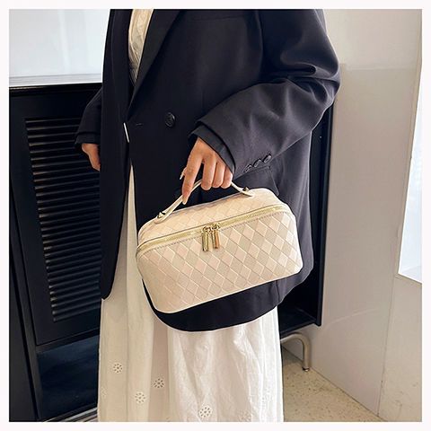 Tragbare Reise-Kosmetiktasche für Damen mit großer Kapazität, High-End-Sense-Internet-Promi, neue Aufbewahrungstasche für Reisekosmetik_voghion.com