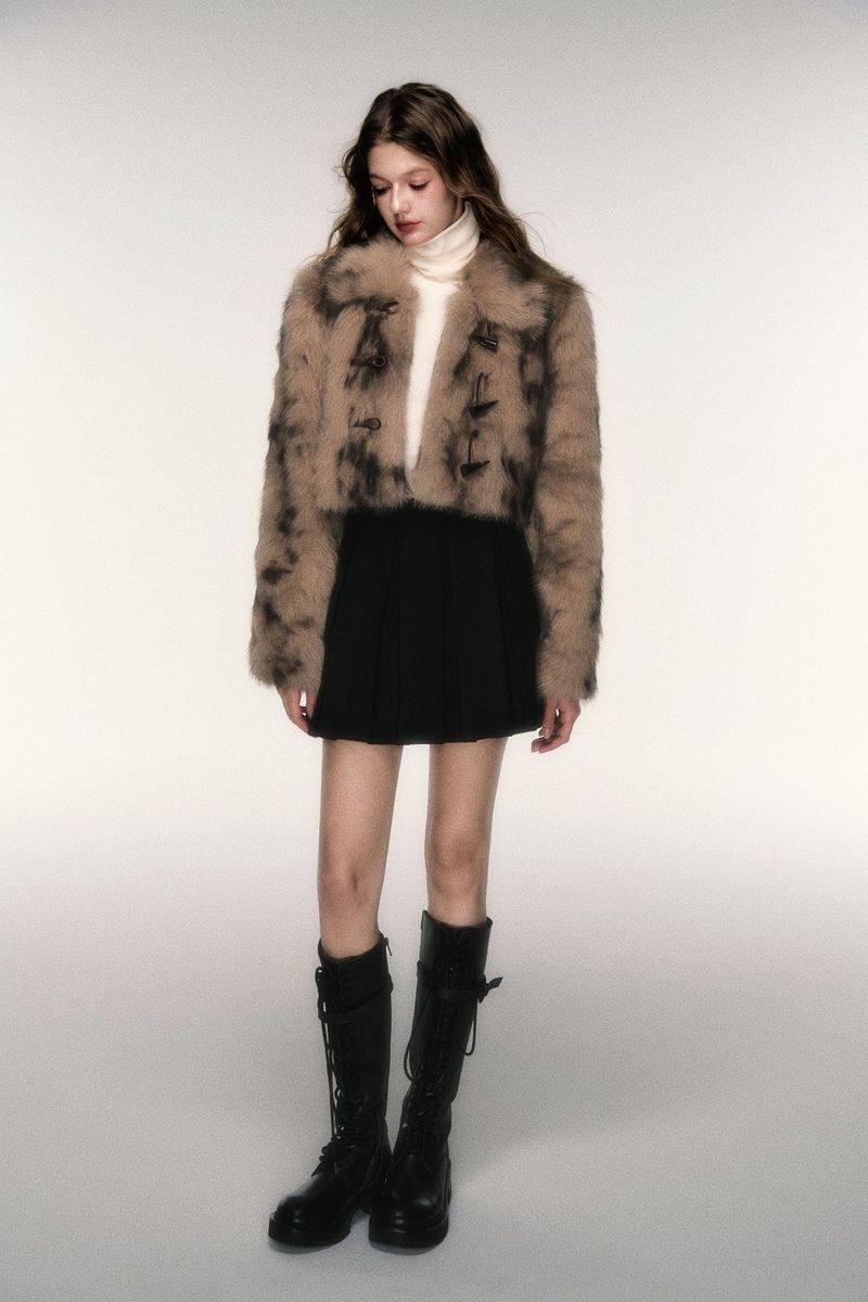 Retro-Chic Kunstpelzjacke mit Hornknöpfen – Kurzer Leopardenmustermantel für Damen_voghion.com