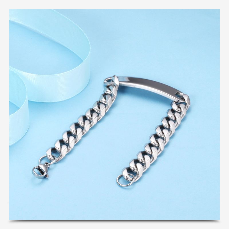 Modieuze brede schakelkettingarmband met glanzende lange smalle tag-bedel van roestvrij staal voor heren_voghion.com