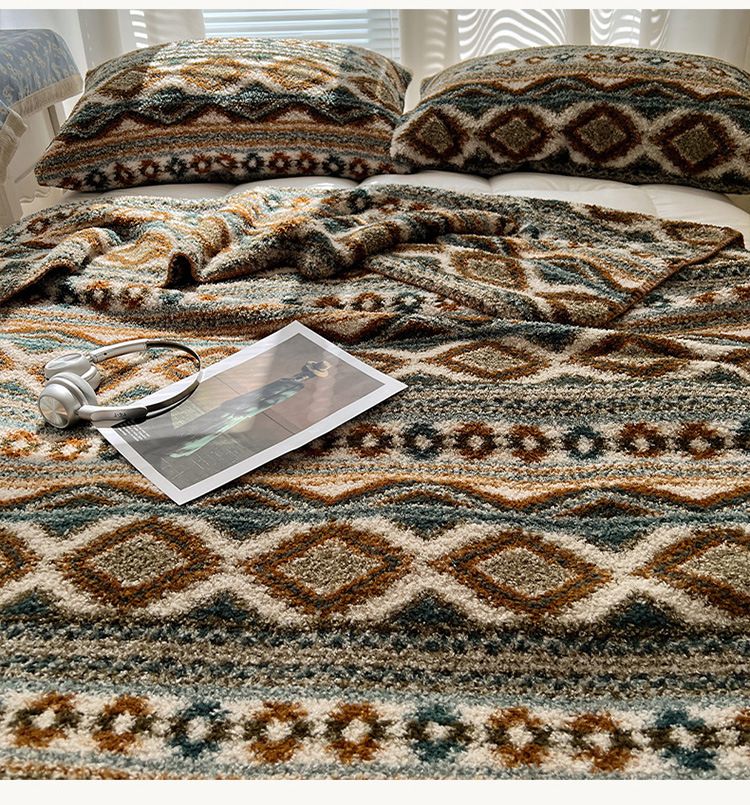 2025 High-End A-Class Half-Fleece Bohemian Sofa Throw Office Nap Shawl Blanket_voghion.com