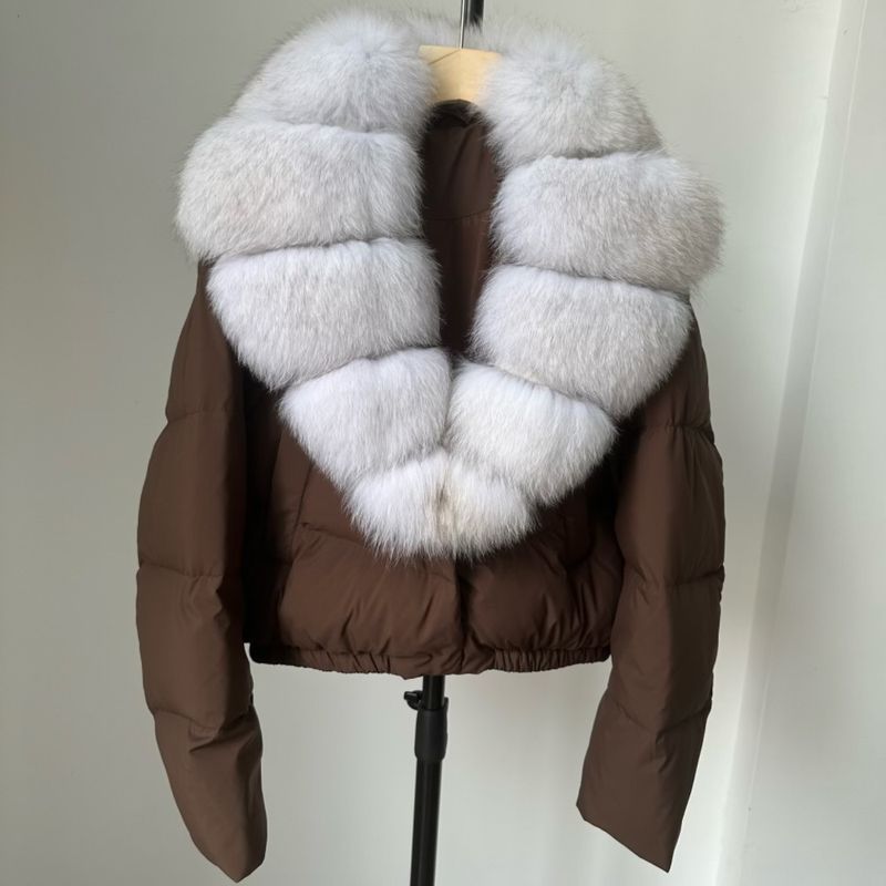 Luxury Winter Short Down Jacket For Women With Detachable Fox Fur Collar, High-Quality White Duck Down, Elegant & Stylish, Loose Fit, Warm_voghion.com