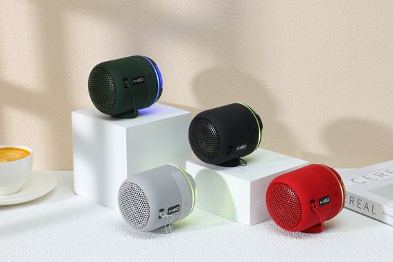 TG294 LED-lys, Bluetooth-højttaler, udendørslys, farverig subwoofer, bærbar højfrekvent kvalitetskortindsættelse_voghion.com