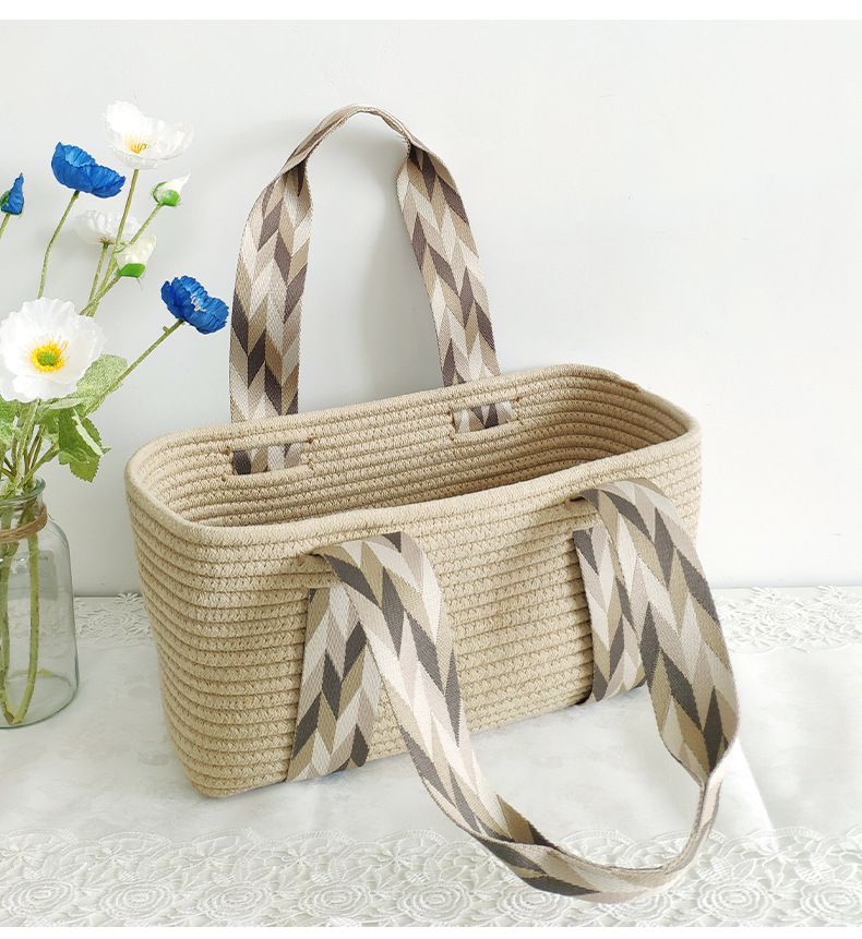 Damentaschen Nischenurlaub Große Kapazität Gewebte Handtasche Handgemachte Strohtasche Picknick-Urlaubskorb_voghion.com