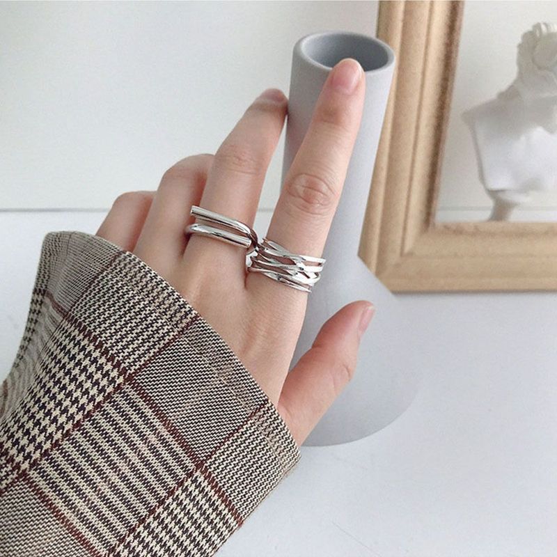 Gioielli geometrici multistrato alla moda e minimalisti, anello per il pollice, accessori alla moda_voghion.com