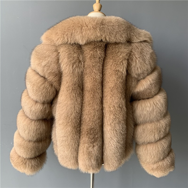 Damenmode neuer Fuchspelzmantel_voghion.com