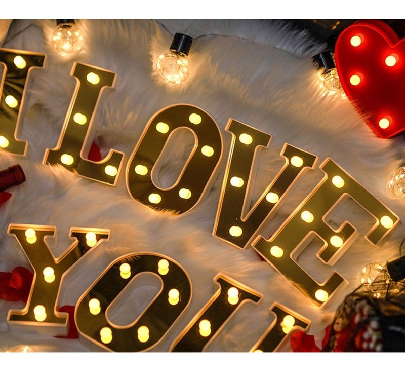 Lettere luminose a LED personalizzate per decorazioni per feste di compleanno - Colori specchio oro, bianco puro, rosso - Dimensioni 16 cm e 22 cm (A-Z, 0-9)_voghion.com