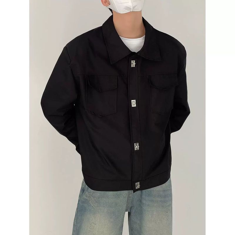 Jachetă de primăvară și toamnă cu cataramă metalică, cu un aspect de înaltă calitate, stil matur simplu și ușor, potrivită pentru o jachetă casual și cu umeri lejeri_voghion.com