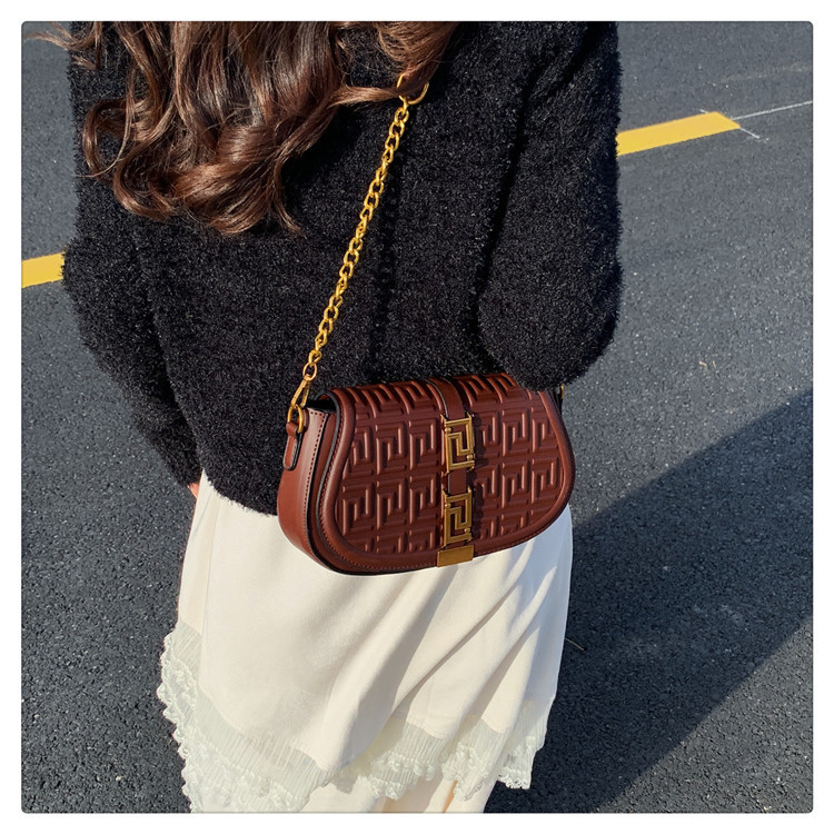 Designer-Klassiker, Vintage, Nischendesign, Vertiefung unter dem Arm, Baguette, Hundert, modische Schulterkette_voghion.com