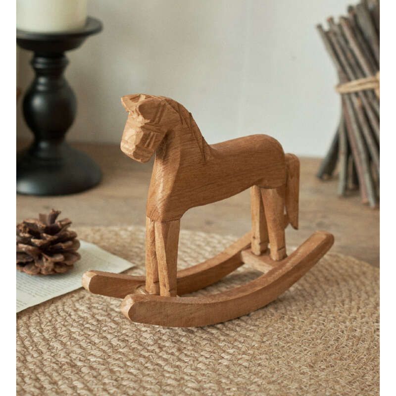 Schaukelpferde, Holzpferde, Tischdekorationen, Wohndekorationen, Kiefernschaukelpferde, Kunsthandwerk, Pferde zu erfolgreichen Ornamenten_voghion.com