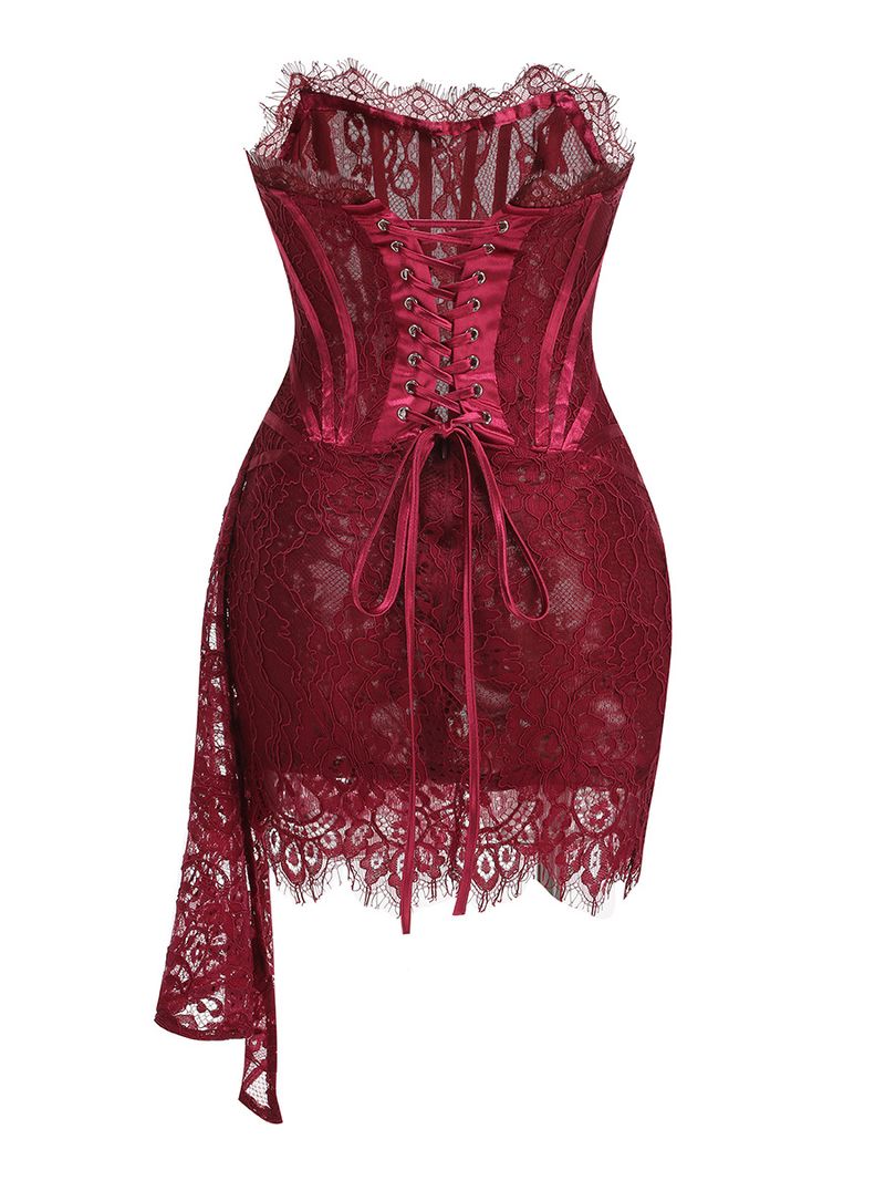 Elegantes, schulterfreies, schmales, figurbetontes Minikleid aus Spitze mit Korsett und Stäbchendetail_voghion.com
