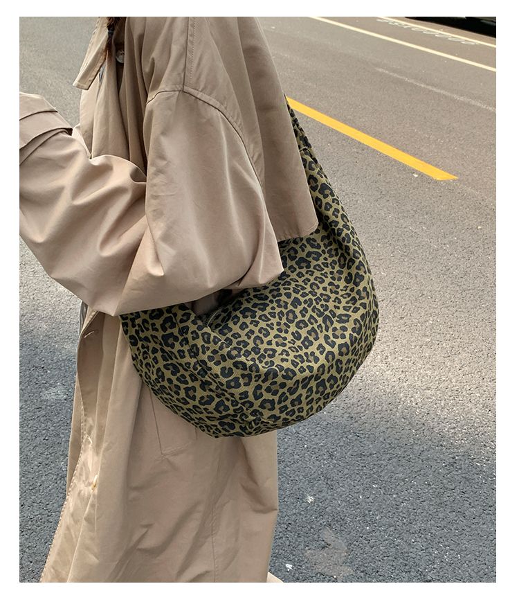 Sac en daim, grande capacité pour femme, nouveau sac à bandoulière décontracté automne-hiver 2025, sac rétro pour les déplacements_voghion.com