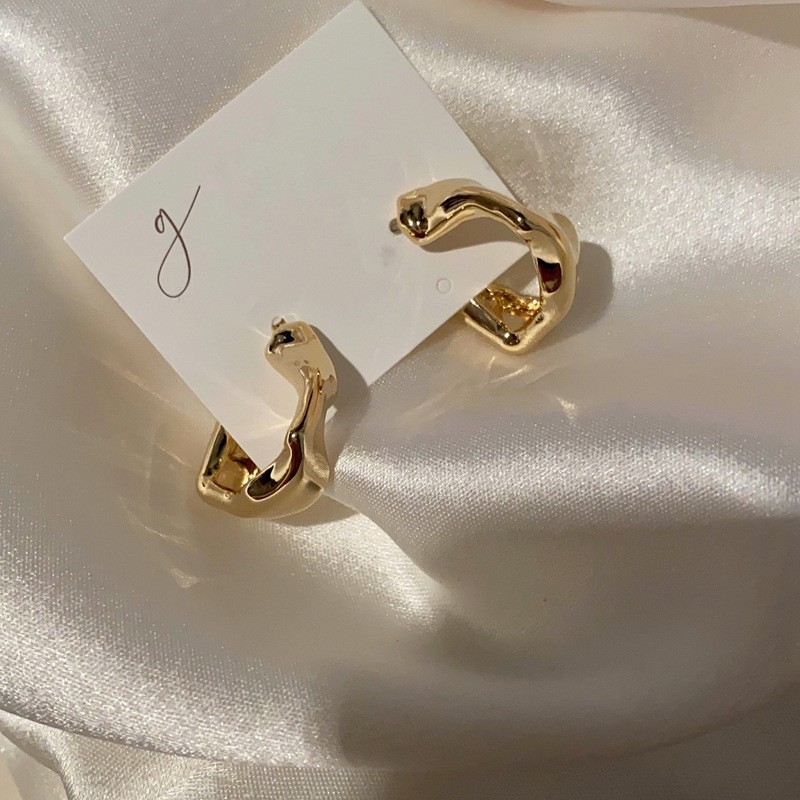 Silver Needle Metal Circle Minimalist Style Korean Elegant Simple Braided Stud High-end Earrings For Women_voghion.com
